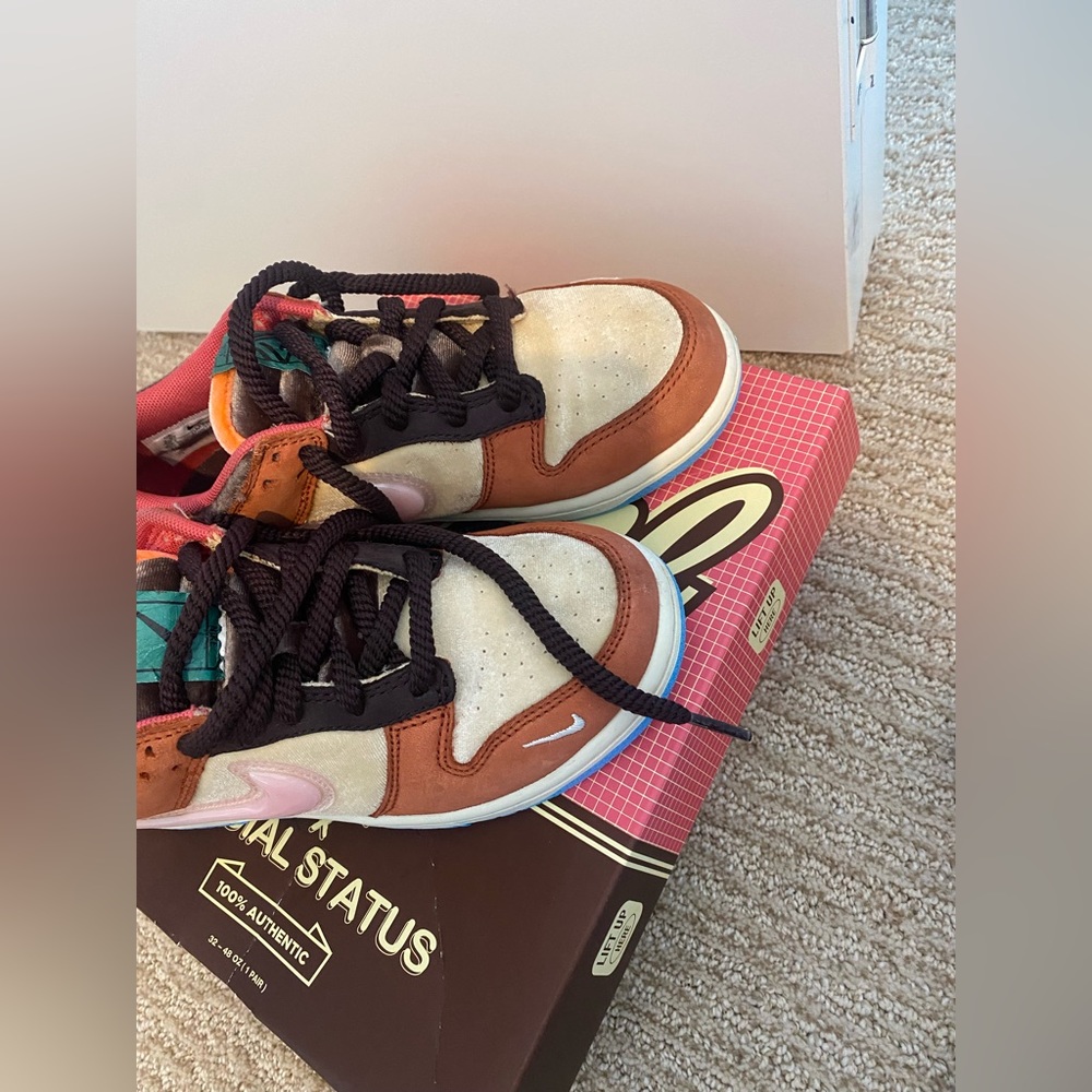 Little girls Nuke dunks low top